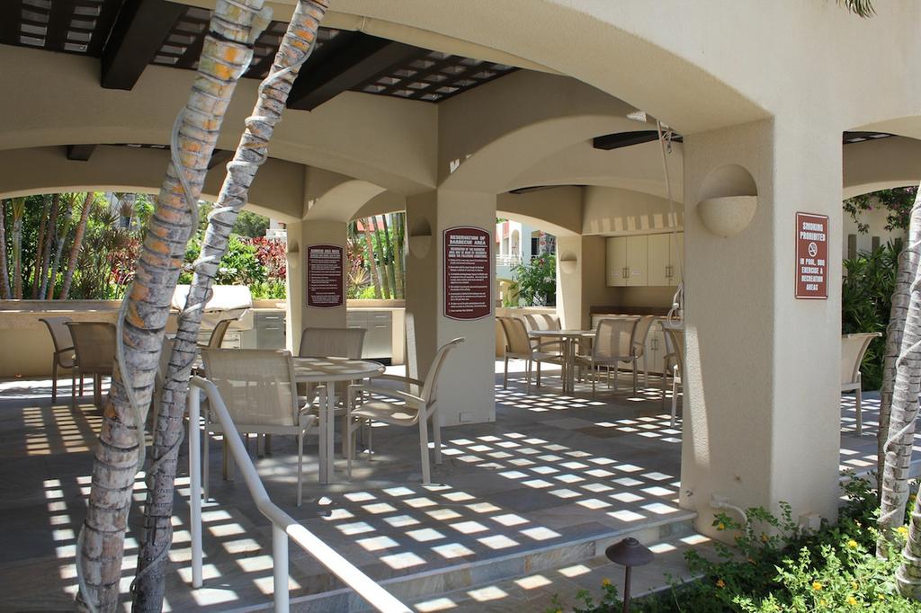 Covered pavilion with kitchen