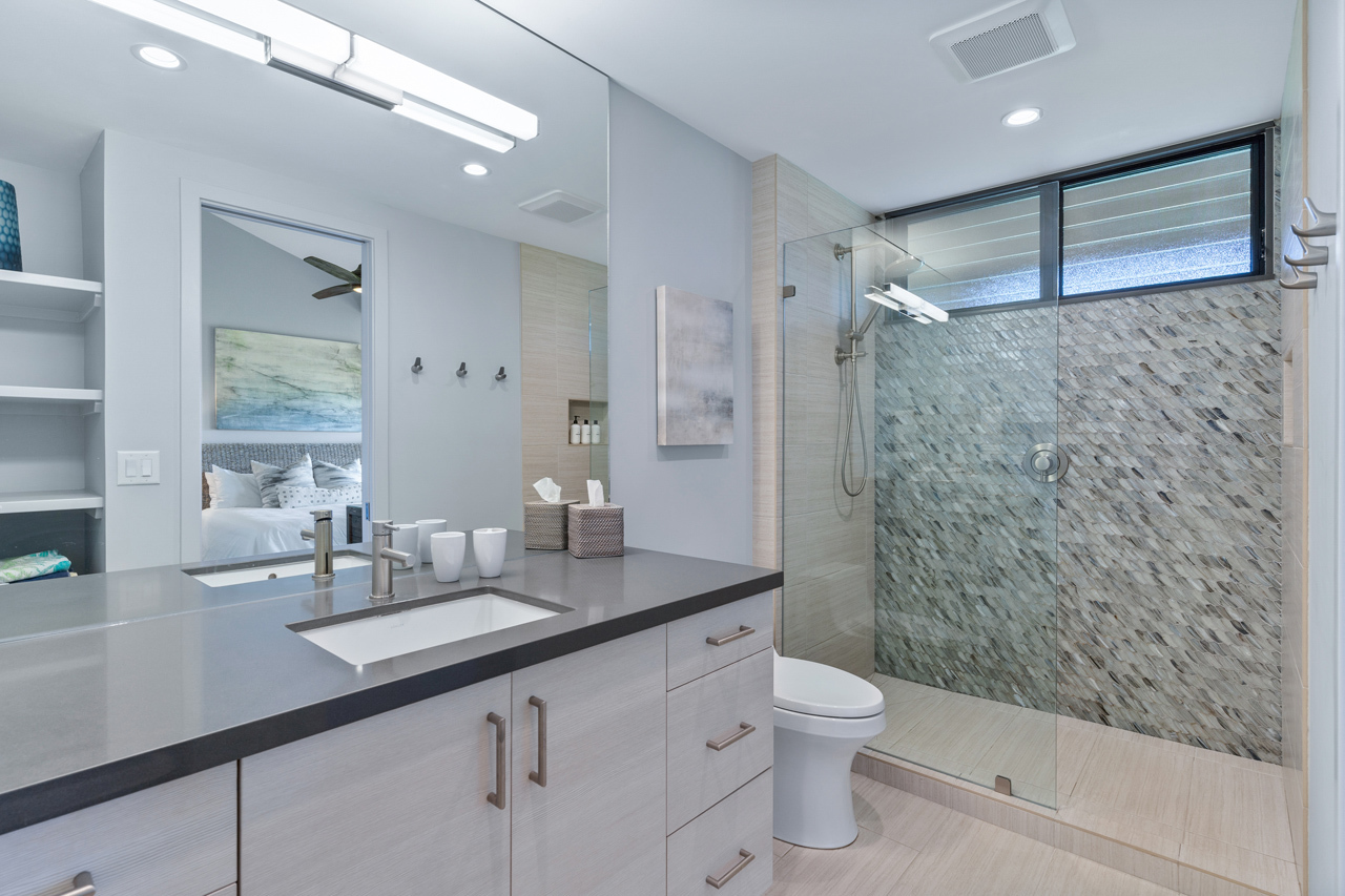 Primary Suite: Bathroom